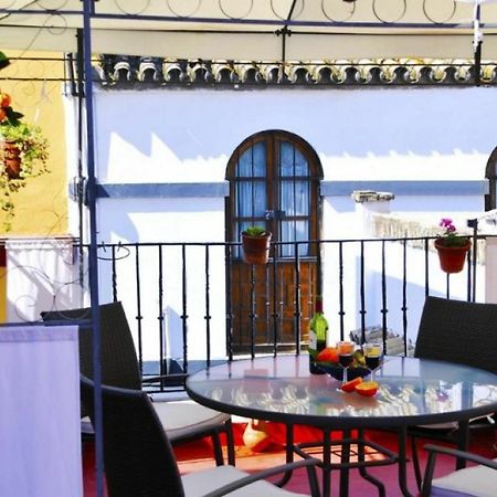 Pension La Montorena Севиля Екстериор снимка